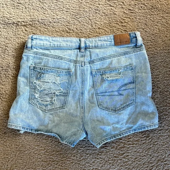 American Eagle Outfitters Ripped Light Blue Jean Shorts - Picture 2 of 2